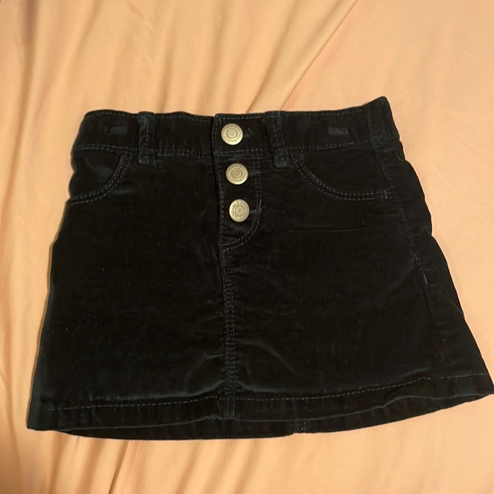 Old navy dark green velvet skirt size 18-24 months